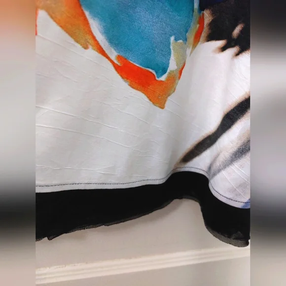 Colorful and Bold Mesmerize Tank Top. Long. Size Small. Floral and Animal Print. - Picture 2 of 5